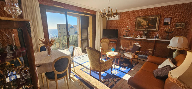 Appartement - 88 m² - 4 pièces