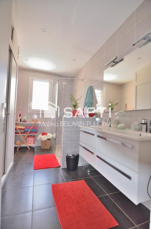 Maison - 134 m² - 7 pièces