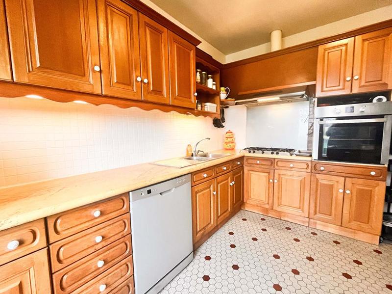 Maison - 110 m² - 5 pièces