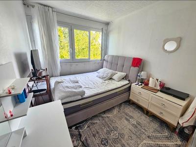 Appartement - 69 m² - 4 pièces