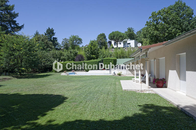 Villa - 170 m² - 6 pièces