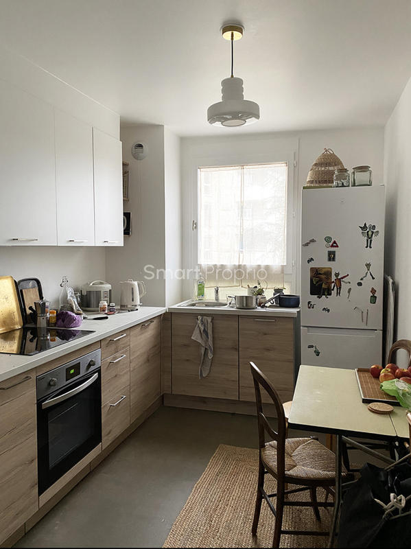 Appartement - 90 m² - 4 pièces