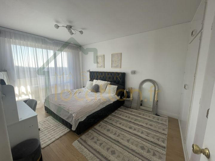 Appartement - 145 m² - 5 pièces