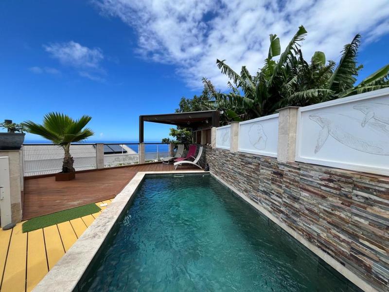 Maison - 96 m² - 4 pièces