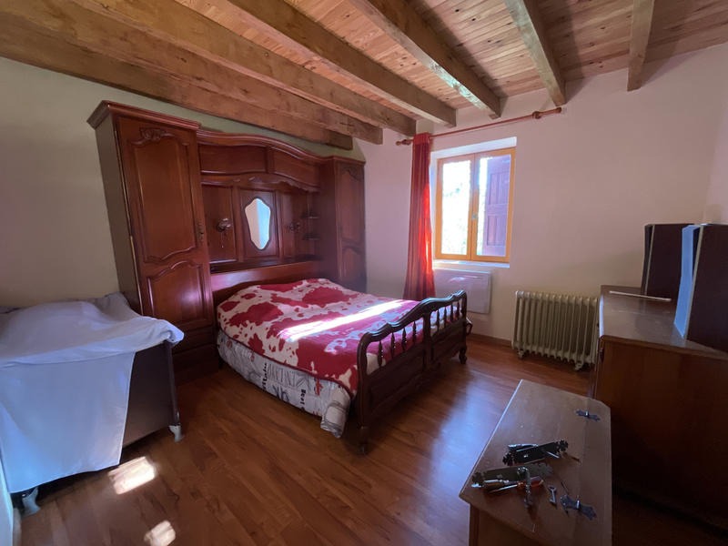 Maison - 180 m² - 7 pièces