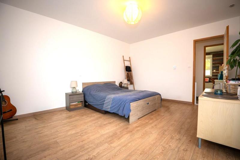 Pavillon - 123 m² - 4 pièces