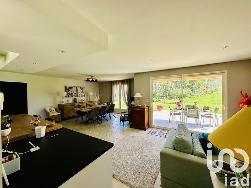 Maison - 146 m² - 5 pièces