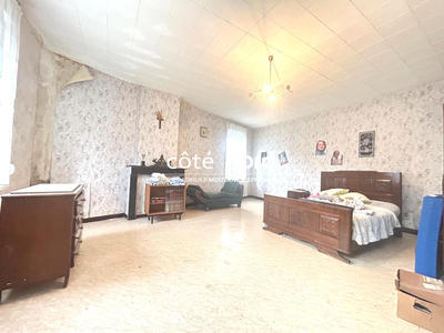 Maison - 89 m² - 5 pièces