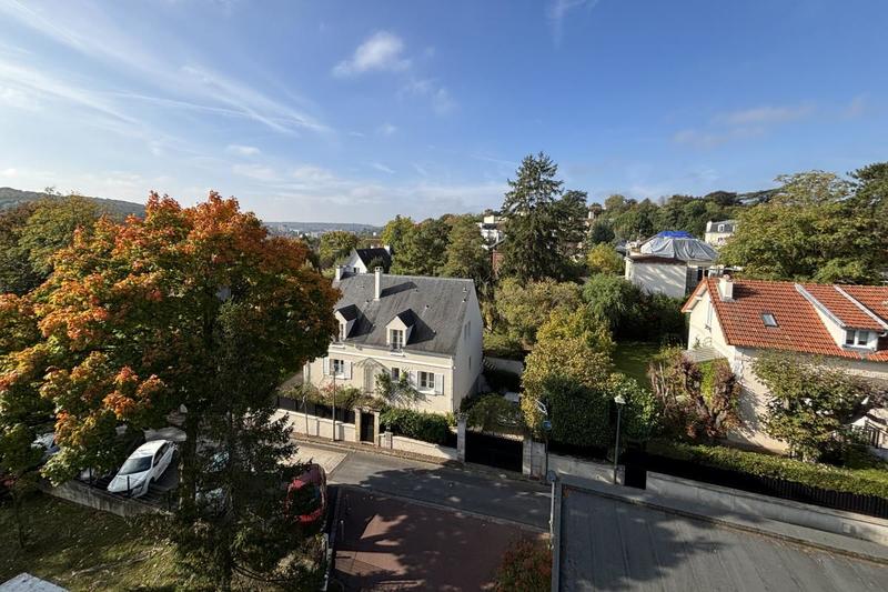 Appartement - 77 m² - 3 pièces