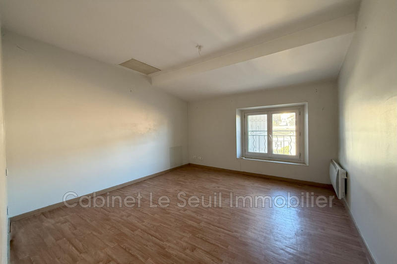 Maison - 215 m² - 9 pièces