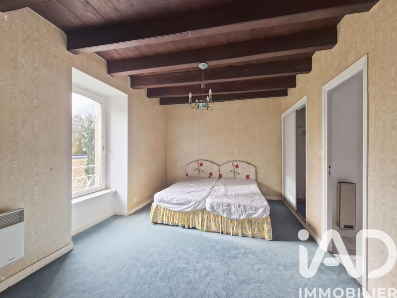 Maison - 251 m² - 8 pièces