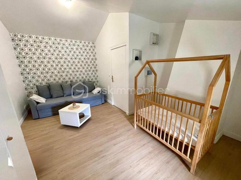 Maison - 159 m² - 6 pièces