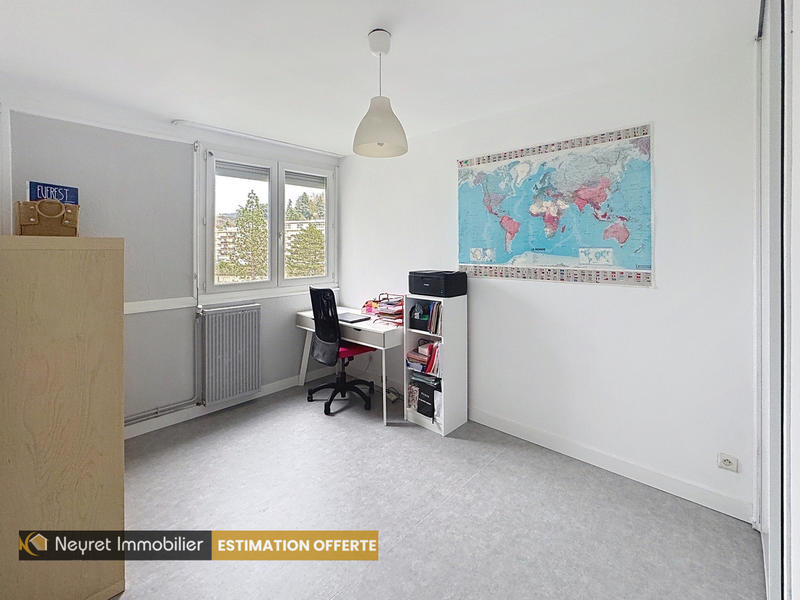 Appartement - 102 m² - 5 pièces