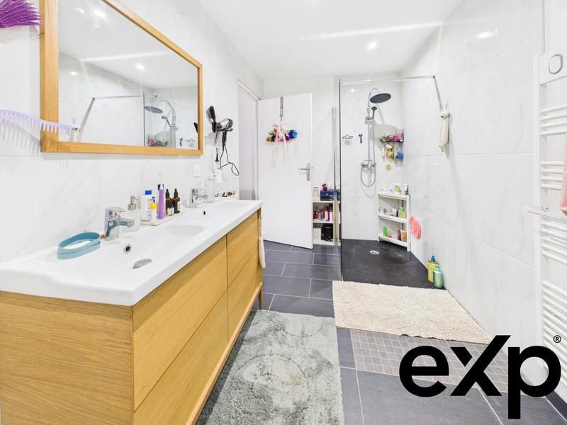 Maison - 105 m² - 4 pièces