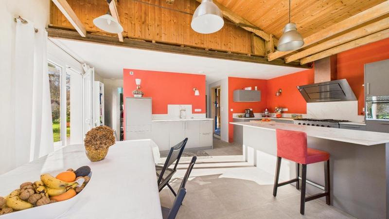 Maison - 355 m² - 14 pièces