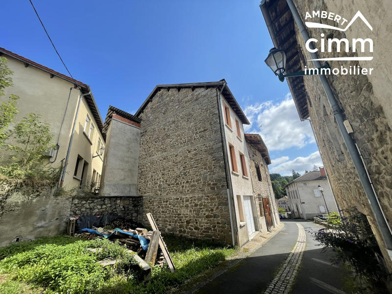 Maison - 92 m² - 4 pièces