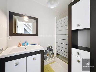 Appartement - 112 m² - 5 pièces