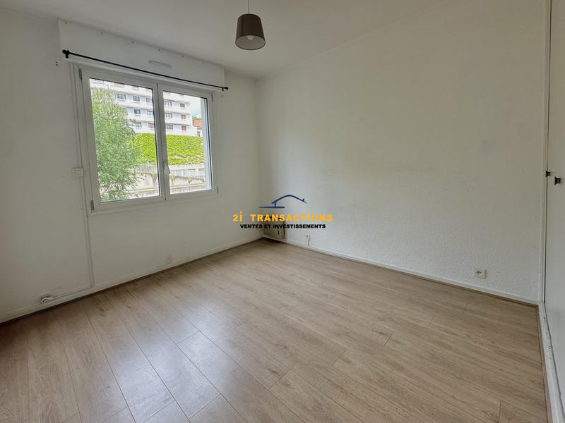 Appartement - 108 m² - 3 pièces