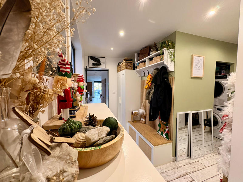 Maison - 100 m² - 5 pièces