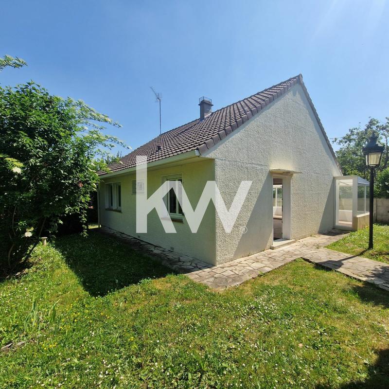 Pavillon - 90 m² - 5 pièces