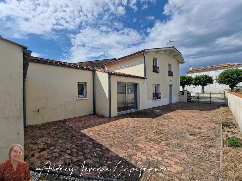 Maison - 85 m² - 4 pièces