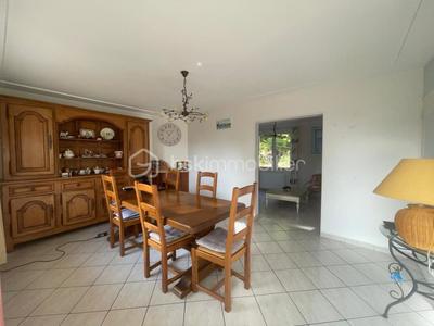 Maison - 110 m² - 6 pièces