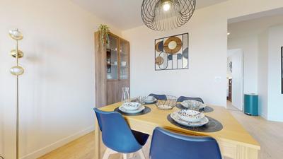 Appartement - 80 m² - 5 pièces