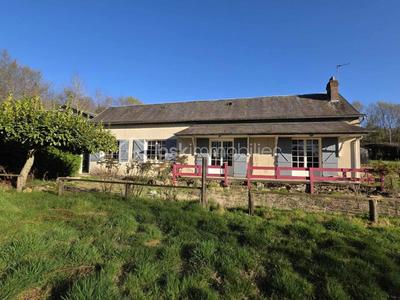 Maison - 96 m² - 4 pièces