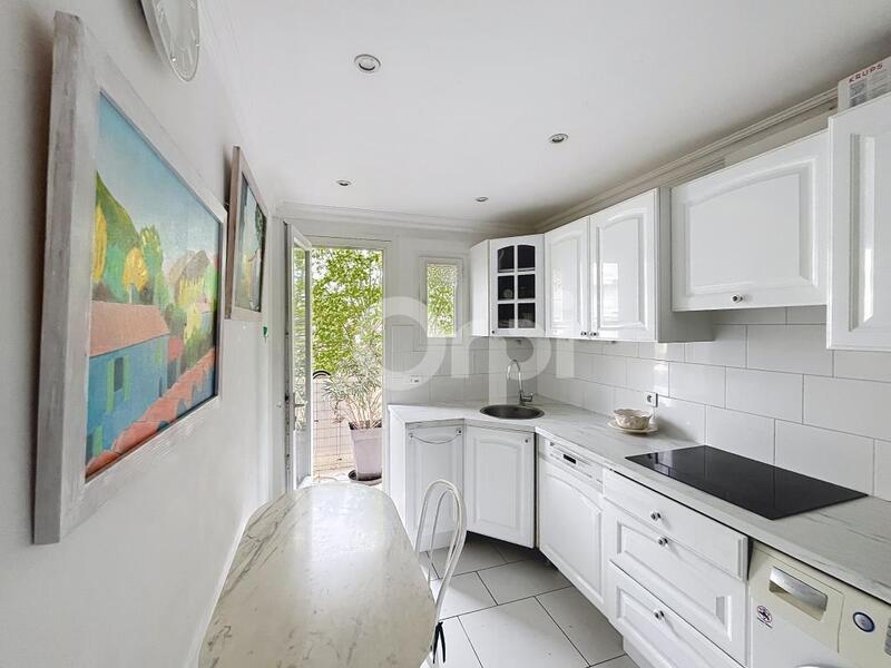 Appartement - 83 m² - 4 pièces