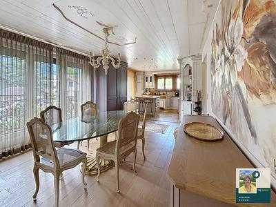 Villa - 410 m² - 24 pièces