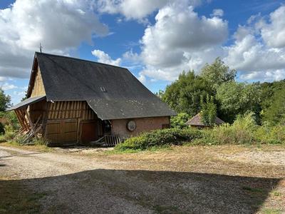 Corps de ferme - 150 m² - 9 pièces