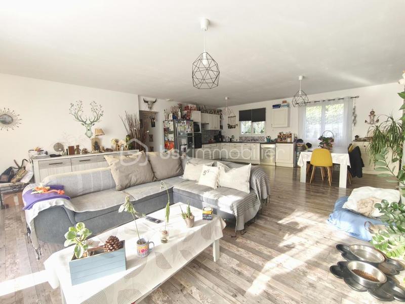 Maison - 100 m² - 4 pièces