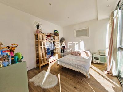 Maison - 160 m² - 6 pièces