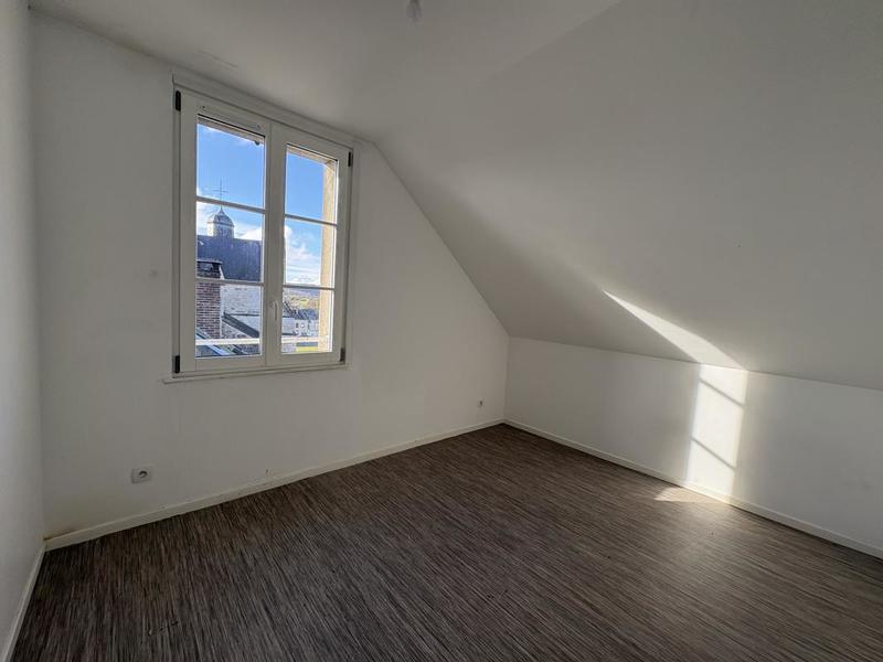 Appartement - 96 m² - 5 pièces