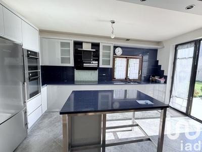 Maison - 148 m² - 7 pièces