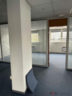 Bureau - 140 m² - 7 pièces