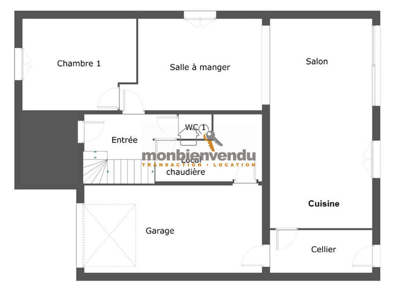 Maison traditionnelle - 140 m² - 8 pièces