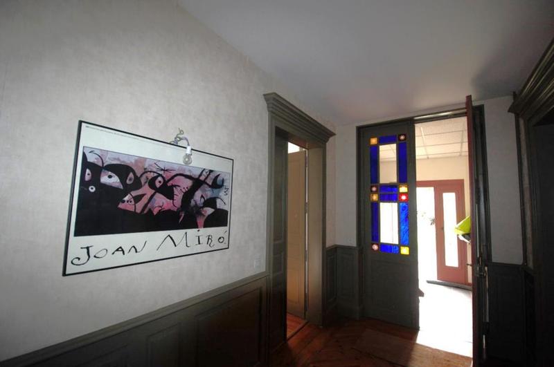 Demeure - 300 m² - 9 pièces