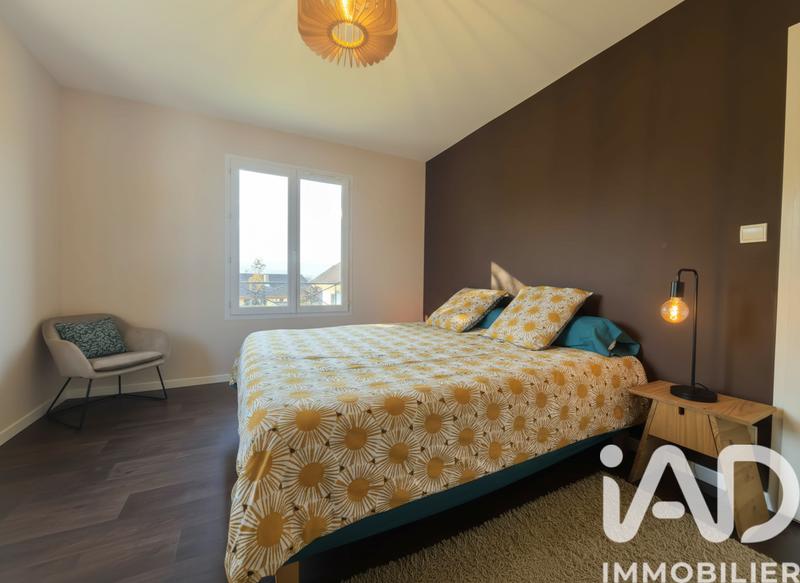 Maison - 224 m² - 8 pièces