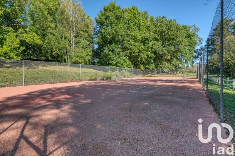 Maison - 315 m² - 11 pièces