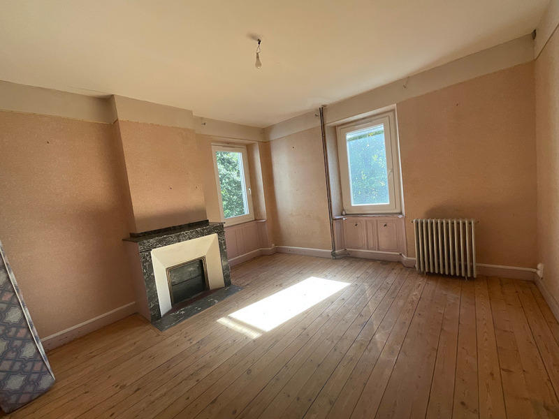 Propriété - 380 m² - 32 pièces
