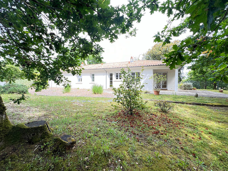 Maison - 108 m² - 4 pièces