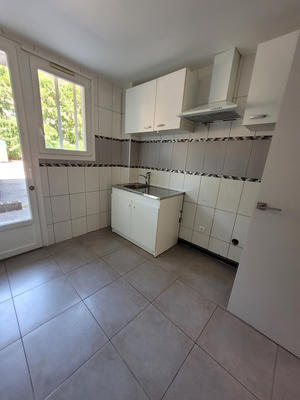 Appartement - 65 m² - 5 pièces