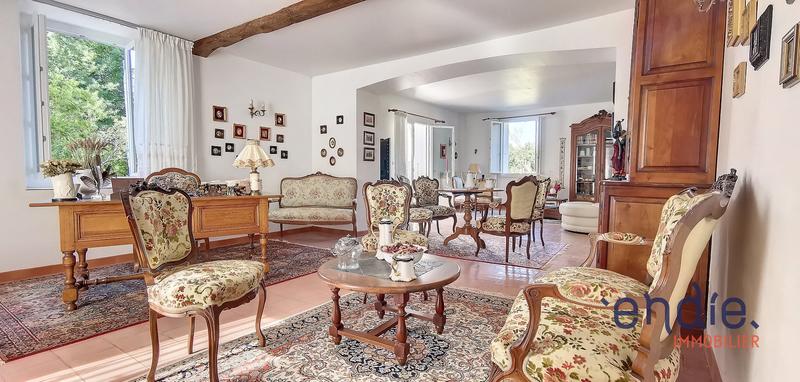 Maison de campagne - 213 m² - 8 pièces