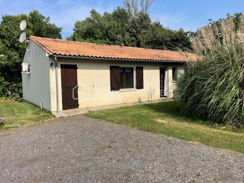 Maison - 121 m² - 6 pièces