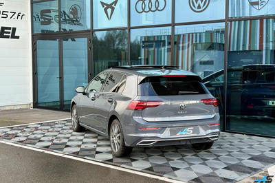 Volkswagen Golf 2.0 Tdi 150ch Dsg7 Toit Ouvrant Sieges Elec