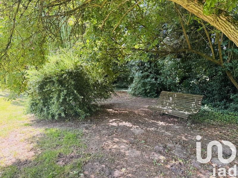 Maison - 280 m² - 9 pièces