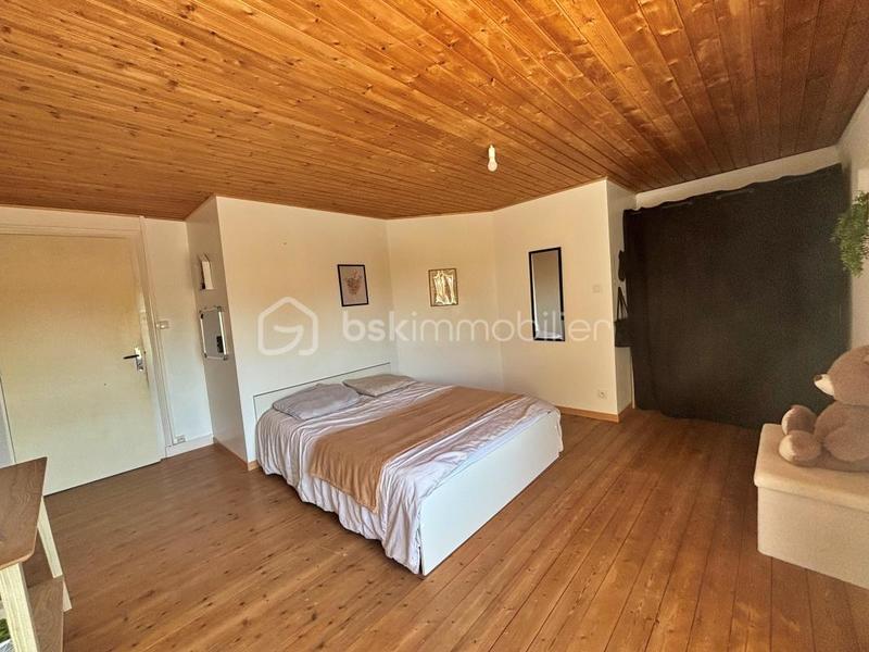 Maison - 165 m² - 5 pièces