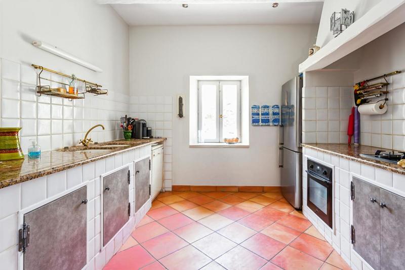 Maison - 267 m² - 9 pièces