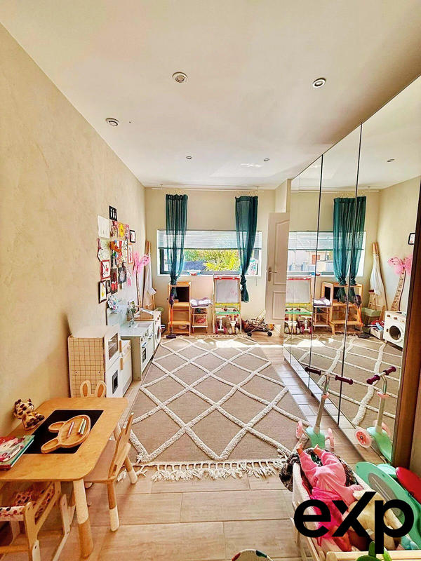 Maison - 120 m² - 5 pièces